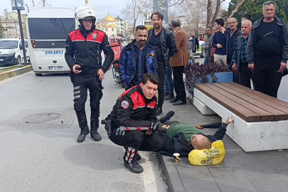 Eski Kaymakamlık önünde motosikletin çarptığı yaya yaralandı