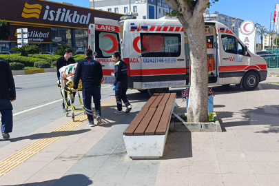 Küçük Hasan kavşağında kaldırım taşına çarptı: 1 yaralı