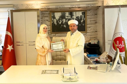 Alman Celine Berner Müslümanlığı seçip Selin ismini aldı