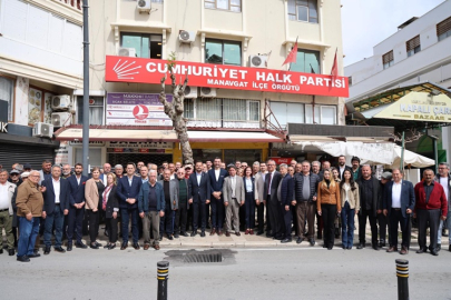 CHP Manavgat İlçe Örgütü bayramlaşma töreninde bir araya geldi