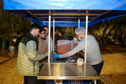 Sınav haftasında içleri ısıtan hizmet: Akdeniz Üniversitesi sıcak çorba ikramı başladı