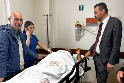 Başkan Vekili Çiçek’ten yaralı personellere hastanede ziyaret