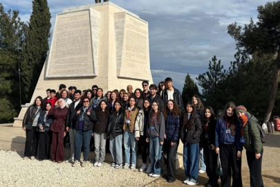 Çağdaş Gençlik’ten Çanakkale’de anlamlı ziyaret