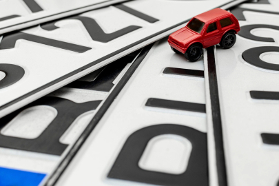 Hatalı plakalar ücretsiz değiştirilecek: Plaka karmaşasına son!