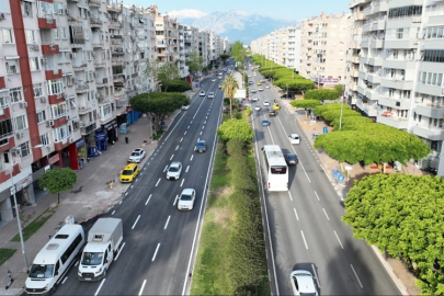 100. Yıl Bulvarı'nda asfalt mesaisi: 5. etap tamamlandı