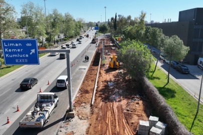 Antalya Büyükşehir'den İller Bankası Kavşağı’na neşter