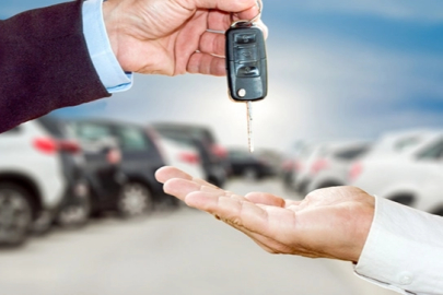 Otomobil ticaretinde yeni dönem: Eğitim şartı ilköğretime çekildi