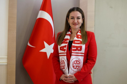 Başkan Vekili Özdemir, “Şehrimizin takımının yanında olmalıyız”