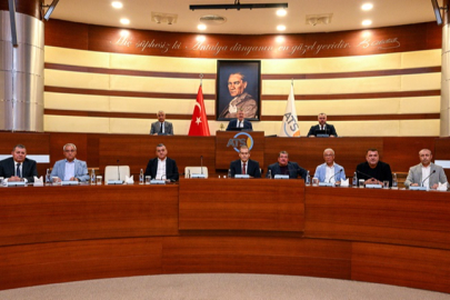 Başkan Hacısüleyman: Antalya’nın trafik sorununun çözümü deniz ulaşımı