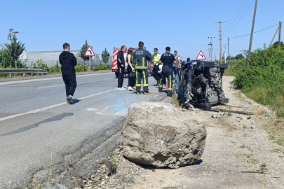 Bayram tatili için geldikleri otele 5 dakika mesafede kaza yaptılar