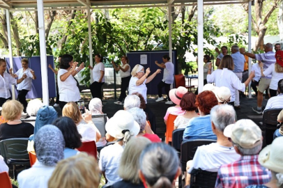 Büyükşehir’in aktif yaşlıları yaz arasına coşkuyla girdi